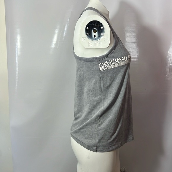 UNDER ARMOUR-LOOSE-HEATGEAR TOP SIZE SM/P/CH - Picture 5 of 10